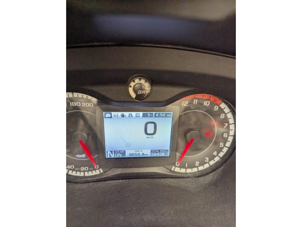 2011 Can-am Spyder Rt Audio & Convenience alt