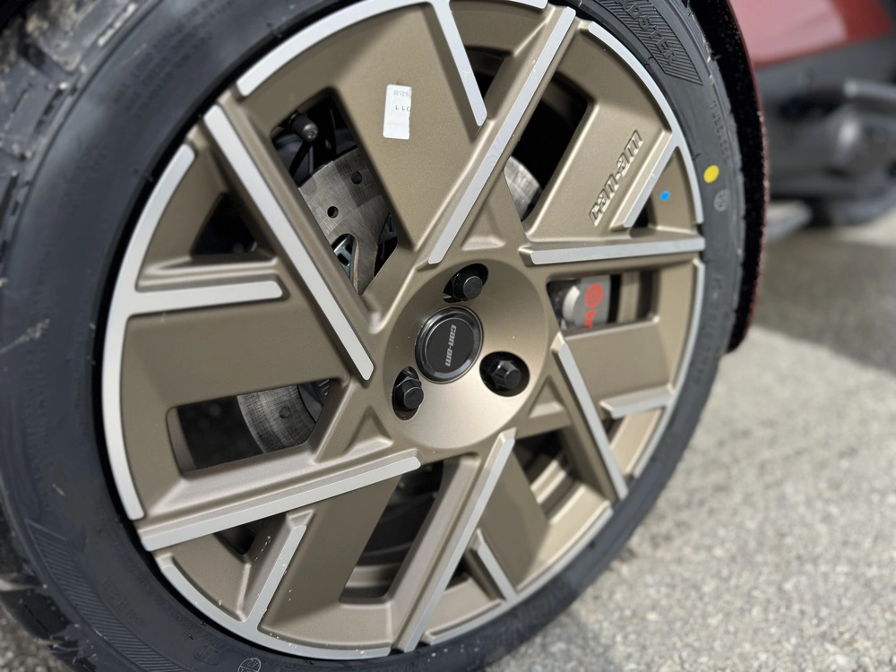 Can-am Rt Sea-to-sky 2026 alt