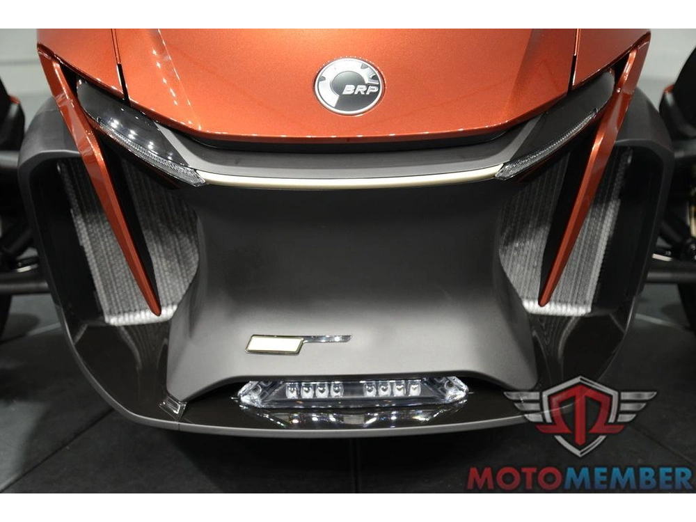 2026 Can-am Spyder Rt Sea-to-sky alt