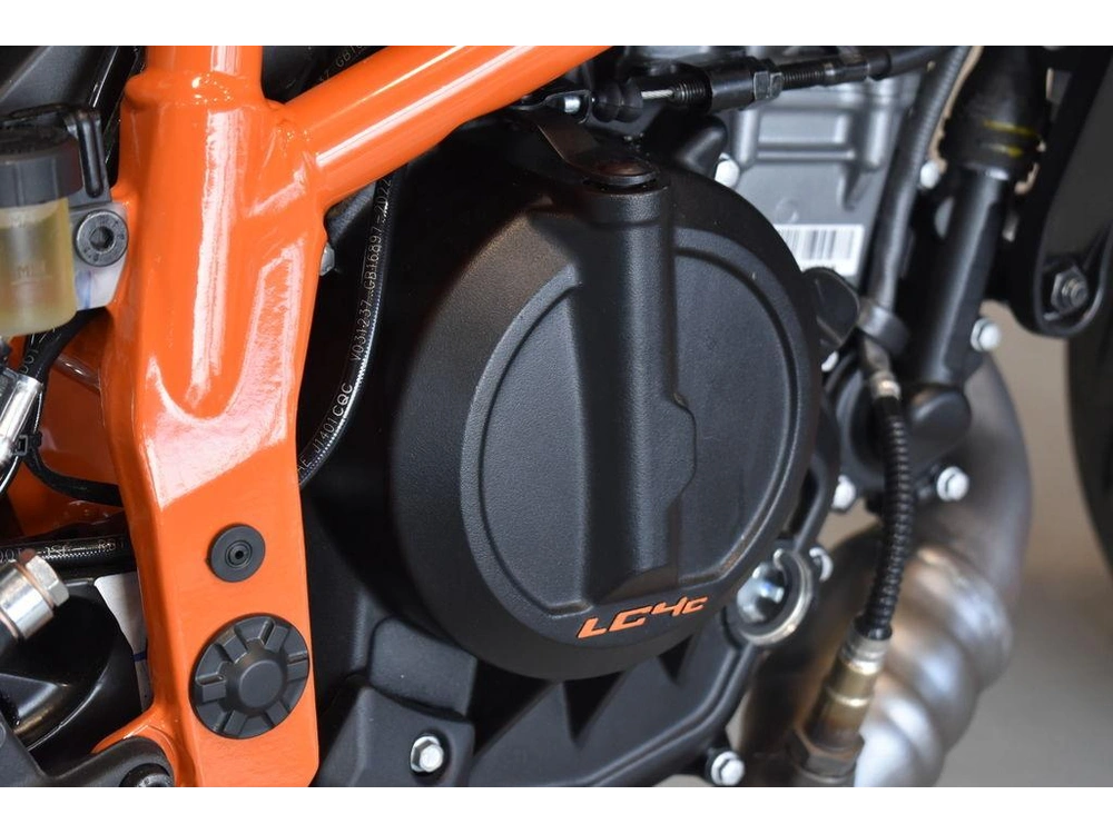 2024 Ktm 390 Duke alt
