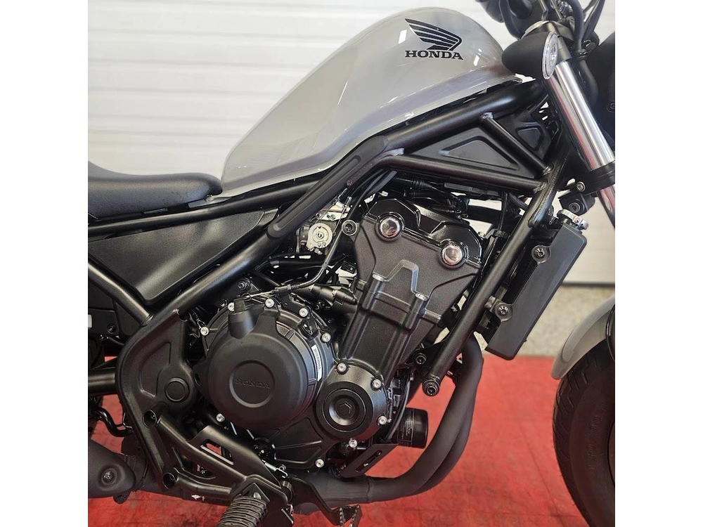 2026 Honda Rebel 500 alt