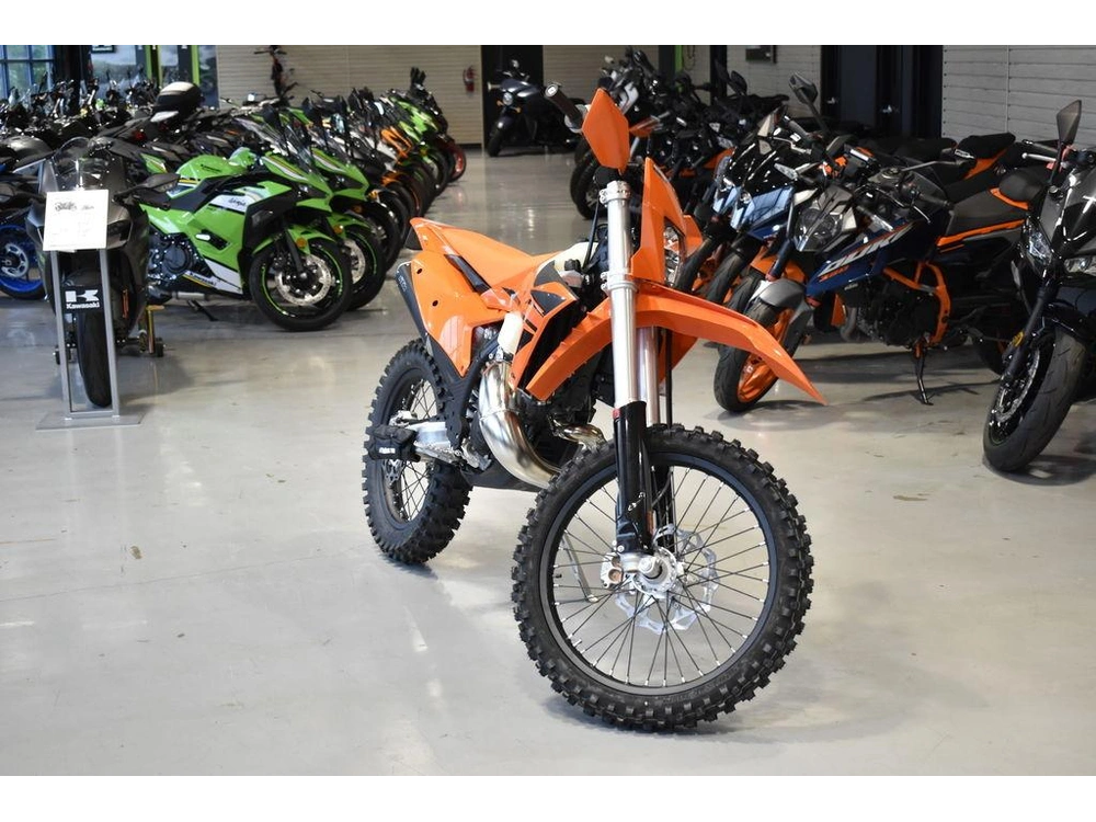 2025 Ktm 150 Xc-w alt