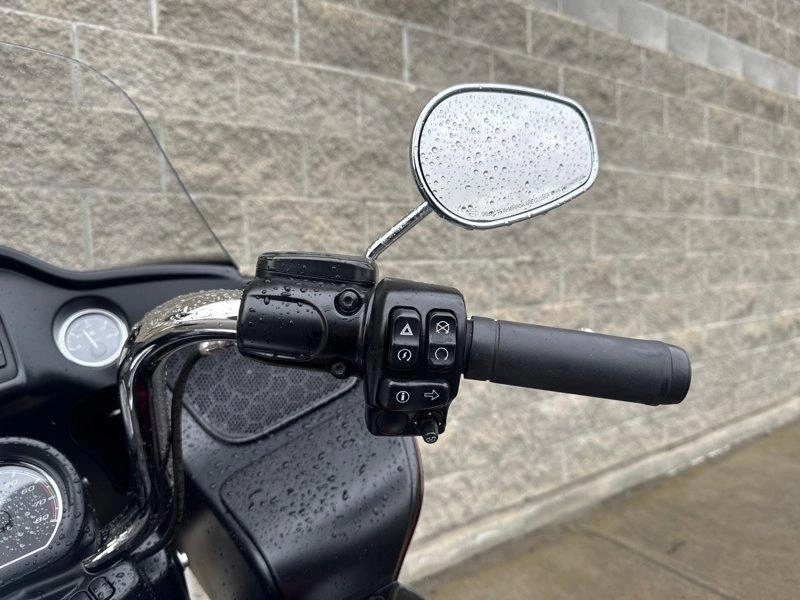 2017 Harley-davidson Fltru - Road Glide® Ultra alt