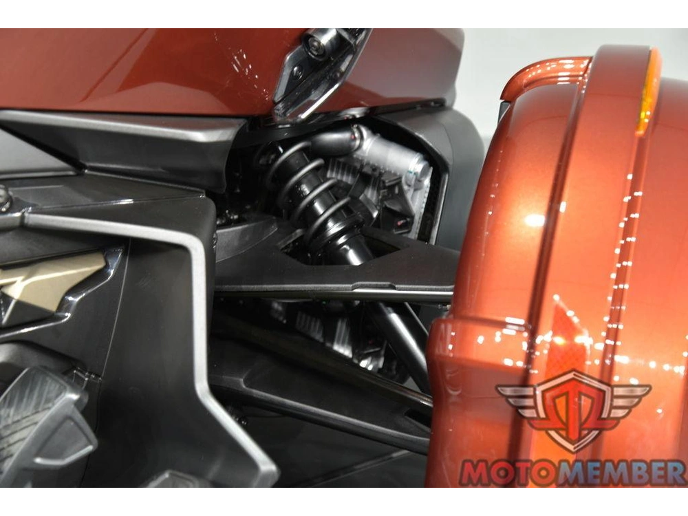 2026 Can-am Spyder Rt Sea-to-sky alt