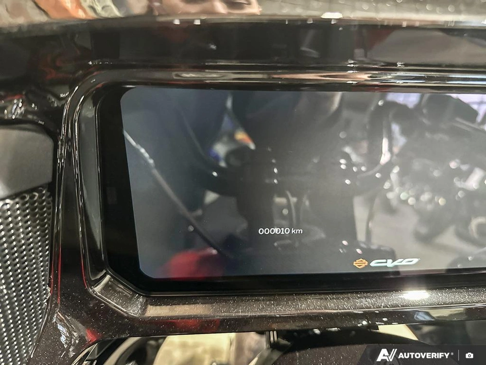 2026 Harley-davidson Cvo Road Glide St alt