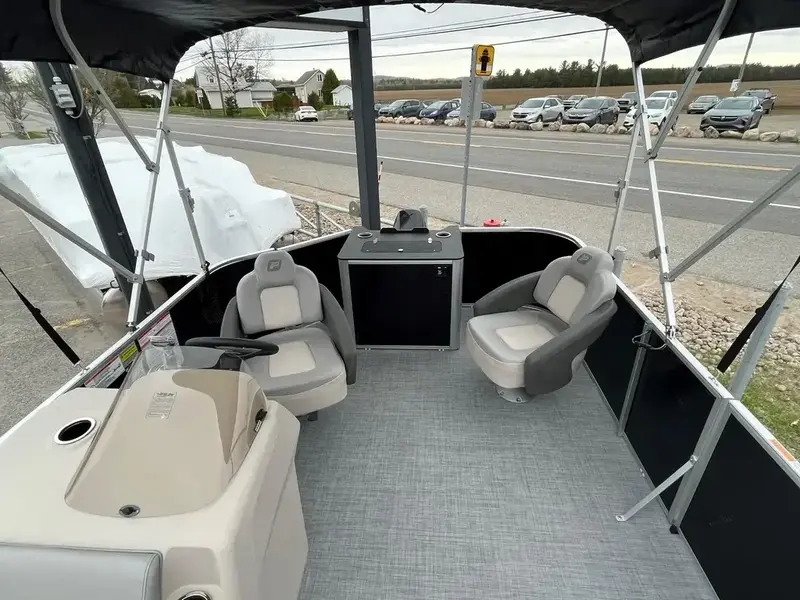 2026 Princecraft JAZZ 19 4S 30 HP efi thumbnail 3