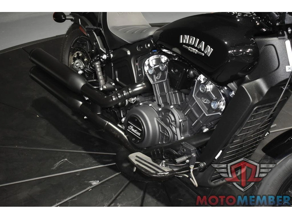 2023 Indian Motorcycle Scout® Bobber Black Metallic alt