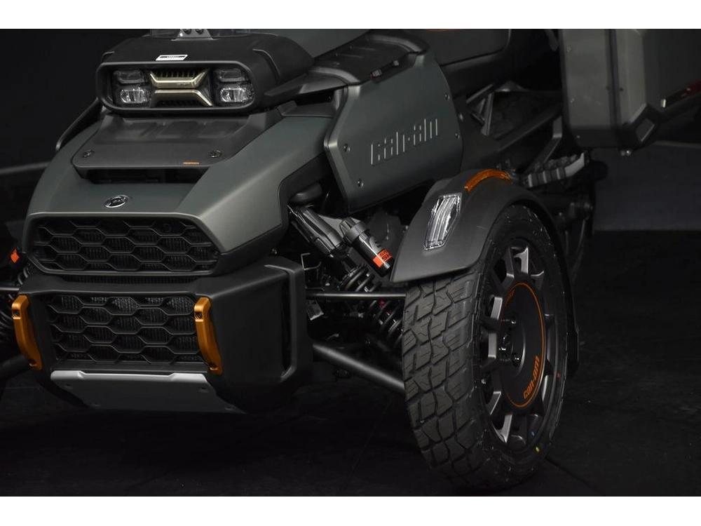 2025 Can-am Canyon Redrock alt