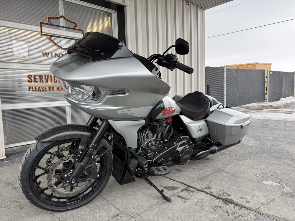 2025 Harley-davidson Cvo Road Glide St alt