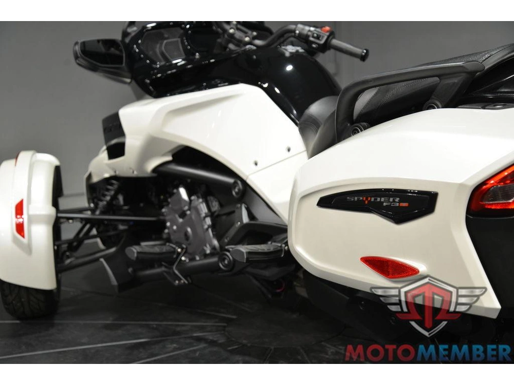 2023 Can-am Spyder F3-t Rotax 1330 Ace alt