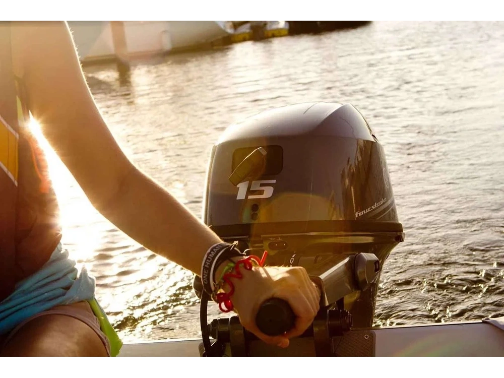 2025 Yamaha F15 Portable alt