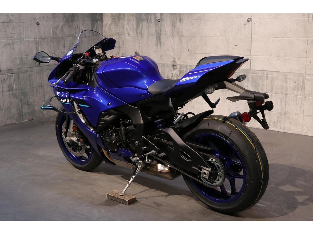 2026 Yamaha Yzf-r1 alt