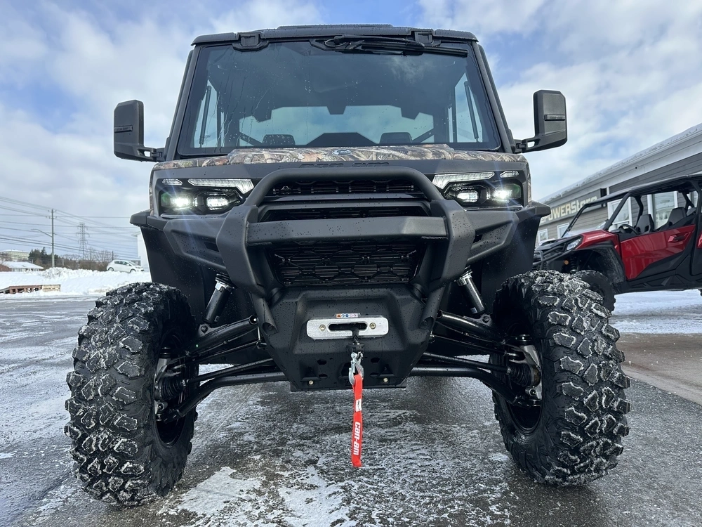 2026 Can-am Defender Ltd Hd11 alt