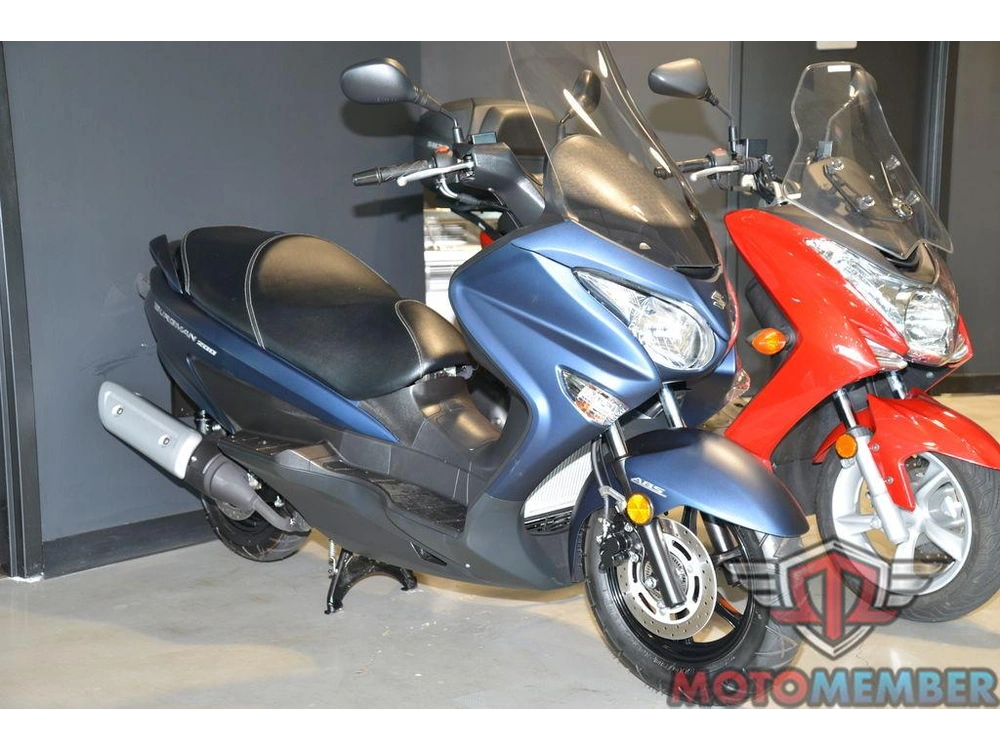2022 Suzuki Burgman 200 alt