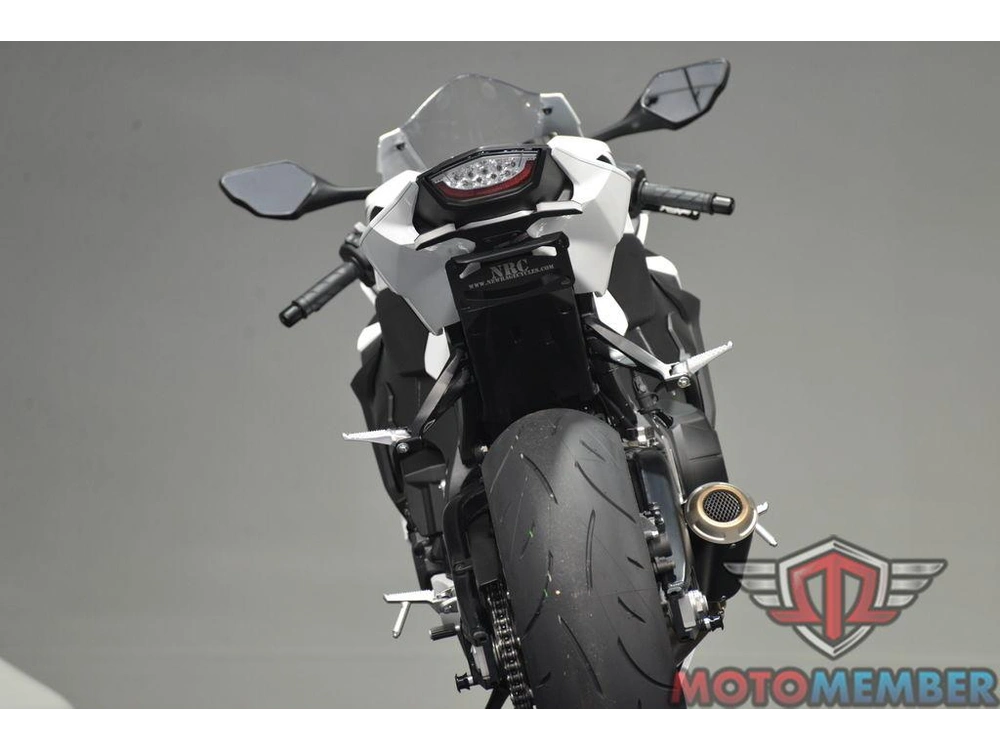 2026 Honda Cbr1000rr alt