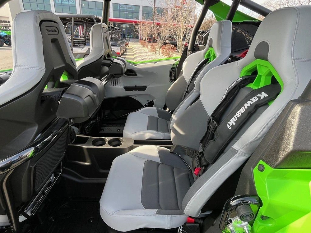 2026 Kawasaki Teryx®4 H2 Deluxe Es alt