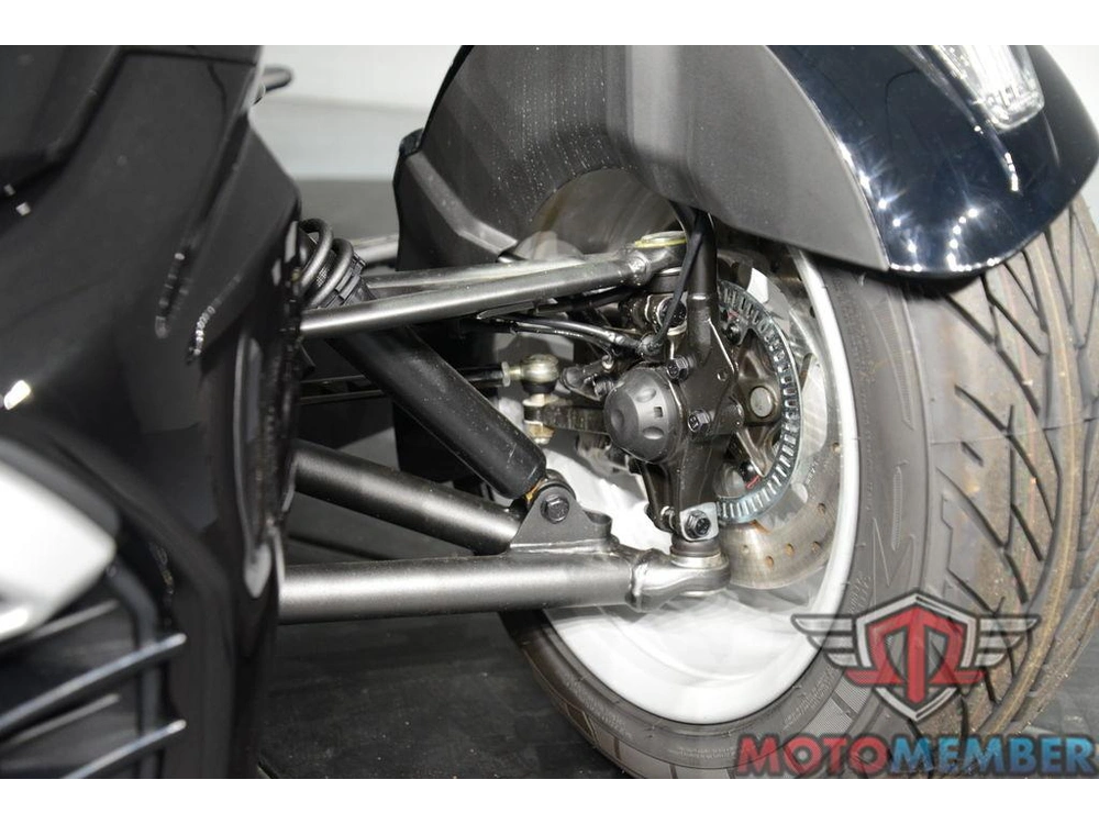 2023 Can-am Spyder F3 Limited Platine Wheels alt