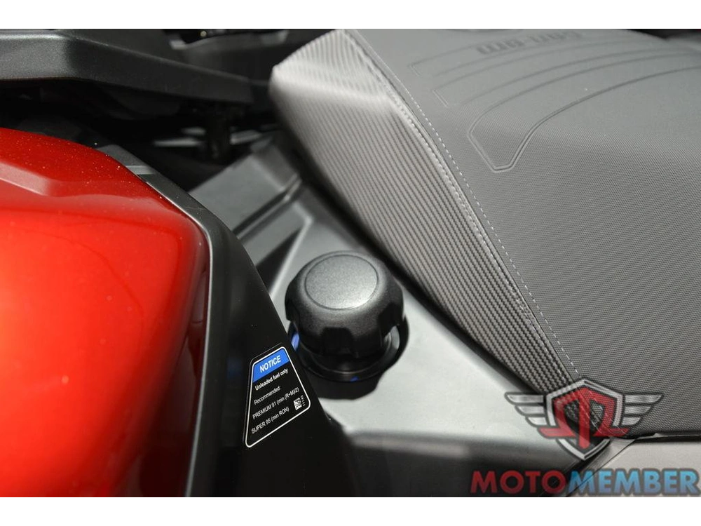 2026 Can-am Outlander Xt 1000r Fiery Red alt