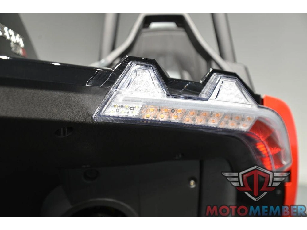 2024 Slingshot Slingshot® Slr Slingshot Red Pearl alt