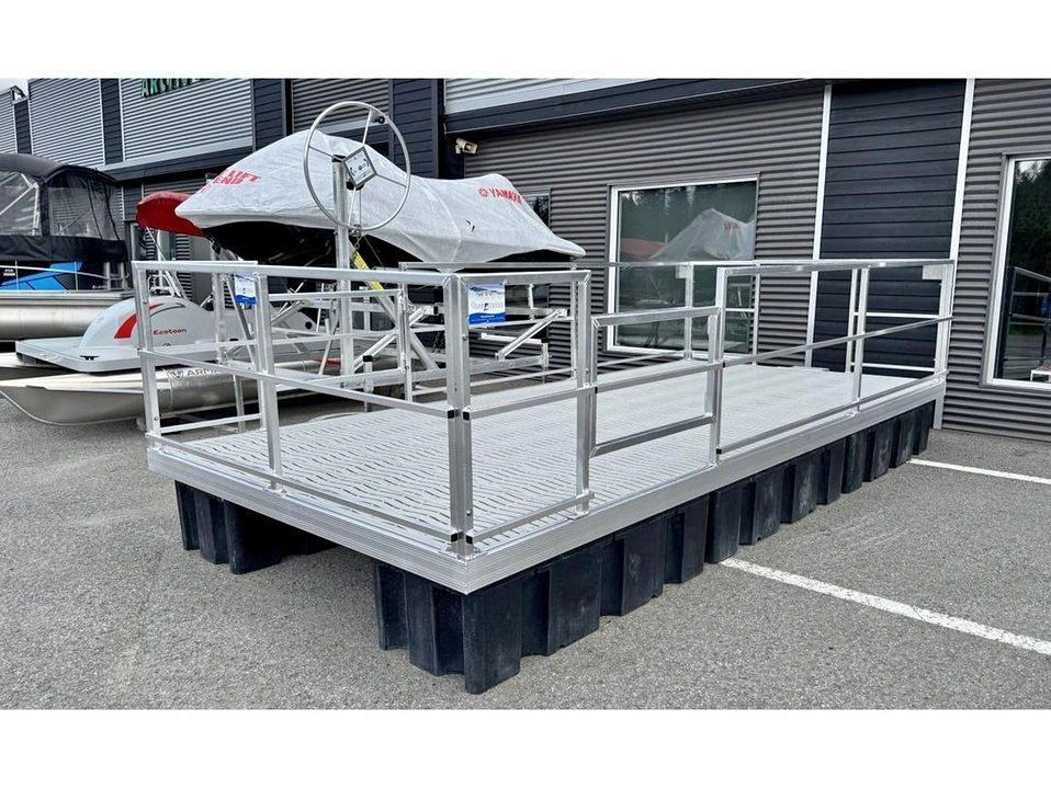 2025 Quais Bertrand Ponton Calypso alt