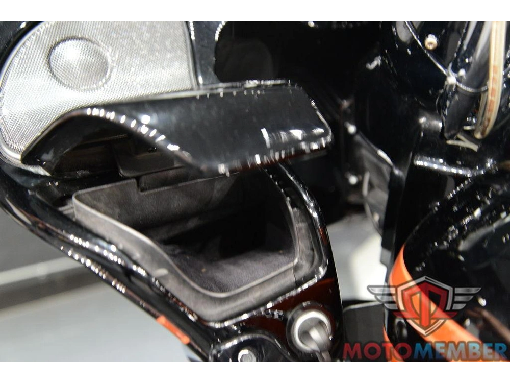 2015 Harley-davidson Fltruse - Cvo™ Road Glide® Ultra alt