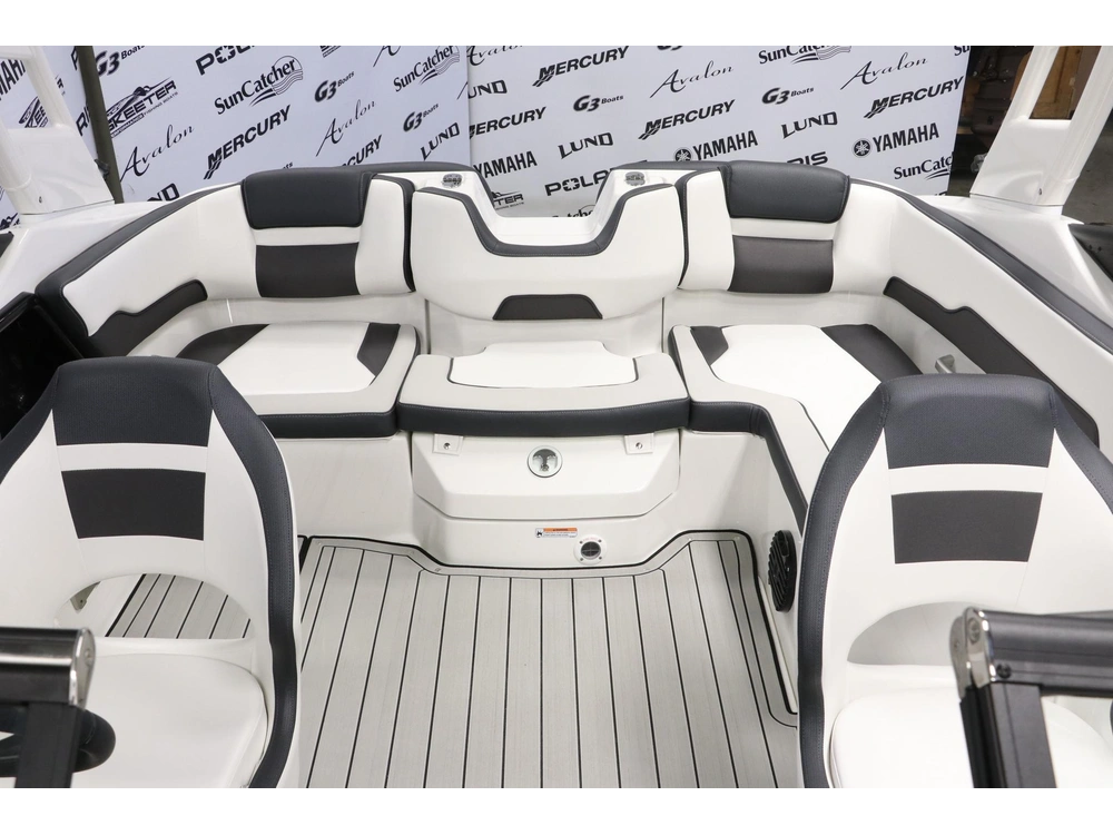 2026 Yamaha 195s alt