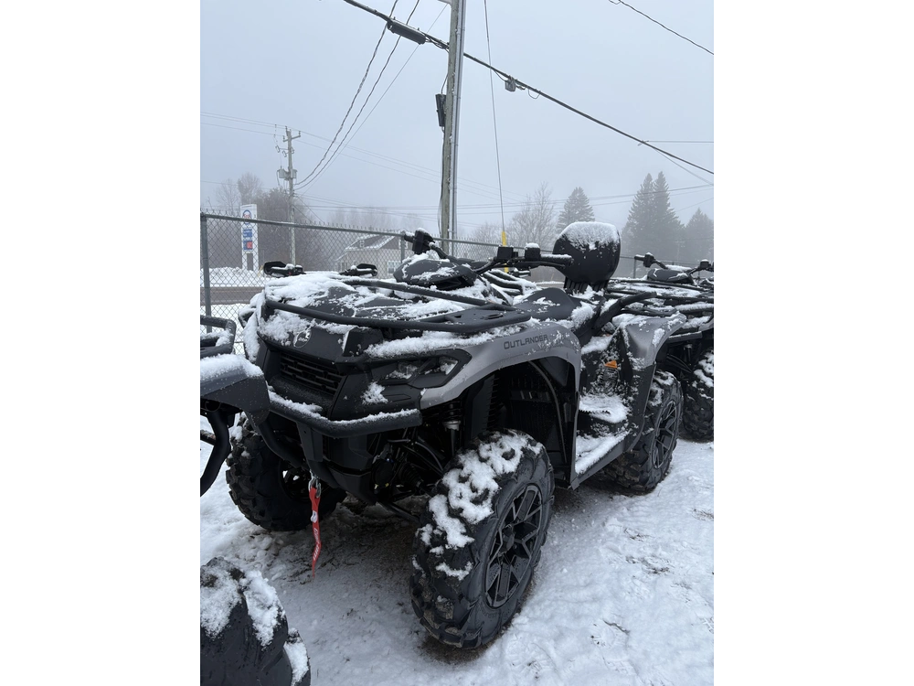 2026 Can-am Out Max Xt 700 alt