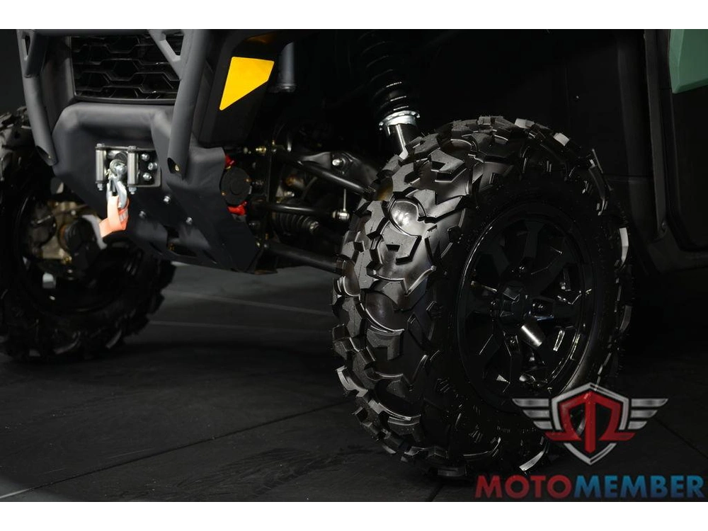 2025 Can-am Defender Dps Cab Hd9 Compass Green alt