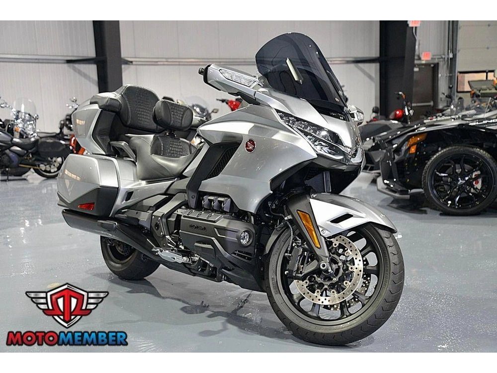 2025 Honda Gold Wing Tour Automatic Dct alt