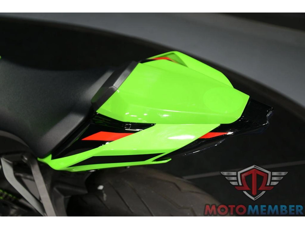 2023 Kawasaki Ninja® Zx™-10r Krt Edition alt