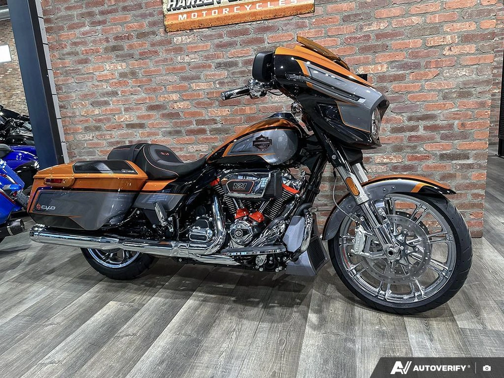 2026 Harley-davidson Cvo Street Glide alt