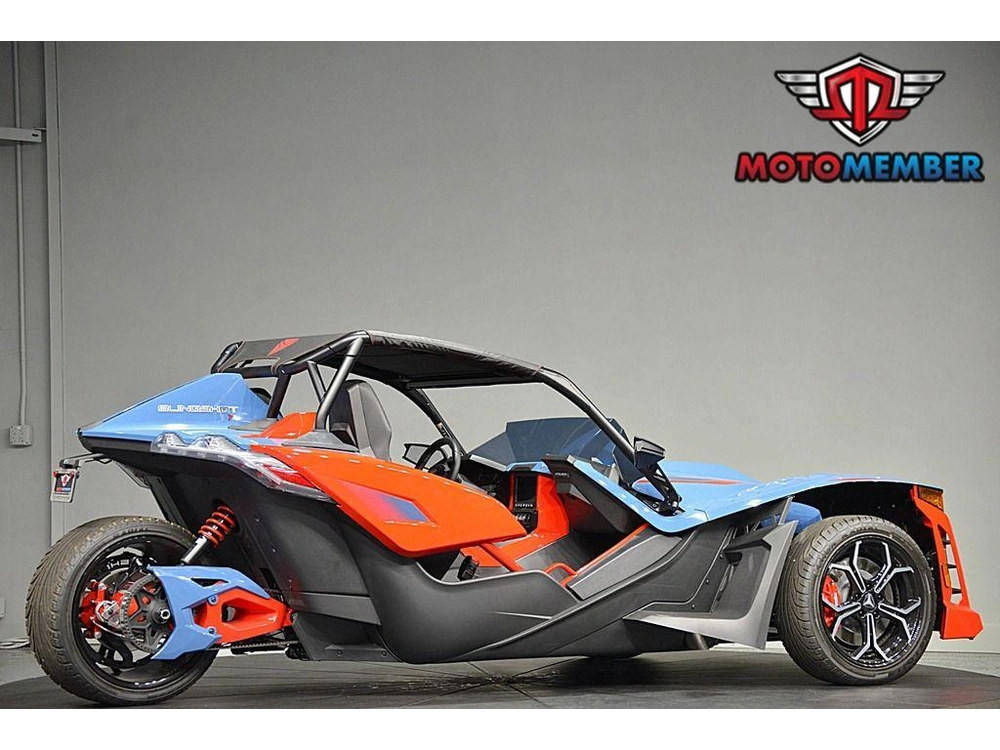 2025 Slingshot Slingshot® R Royal Red Blue alt