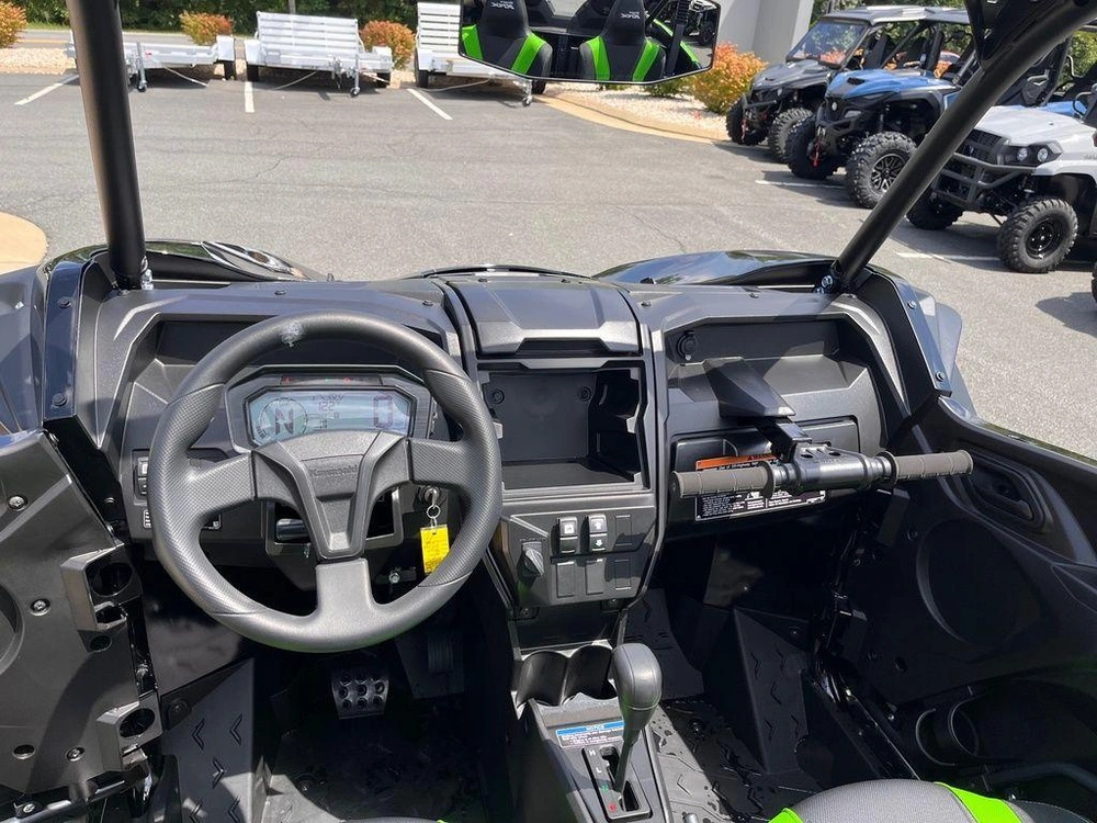 2025 Kawasaki Teryx Krx® 1000 Lifted Edition alt