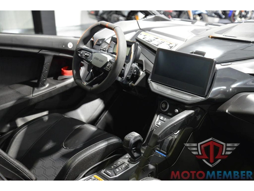 2026 Can-am Maverick R Max X Rs With Smart-shox alt