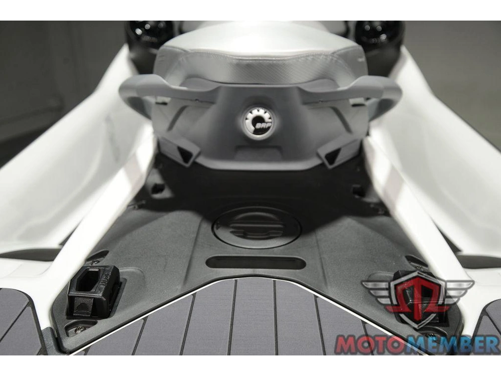 2026 Sea-doo Gtx™ Limited 325 White Pearl Premium alt