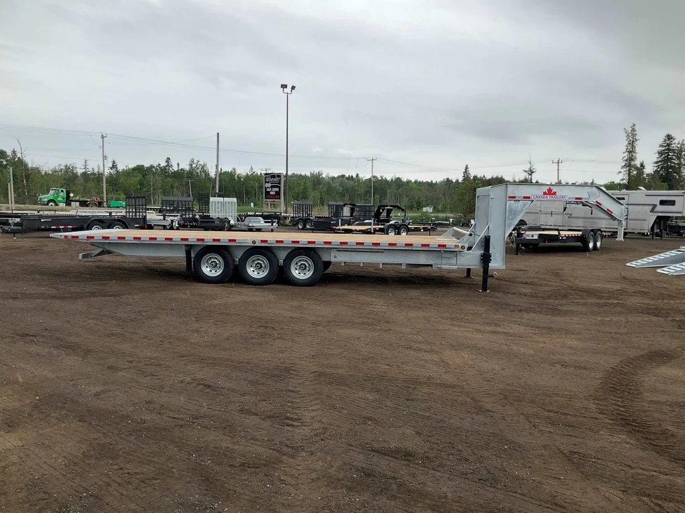 2025 Canada Trailers 8.5x26 10.5 Ton Galvanized Gooseneck Hydraulic Tilt Trailer alt