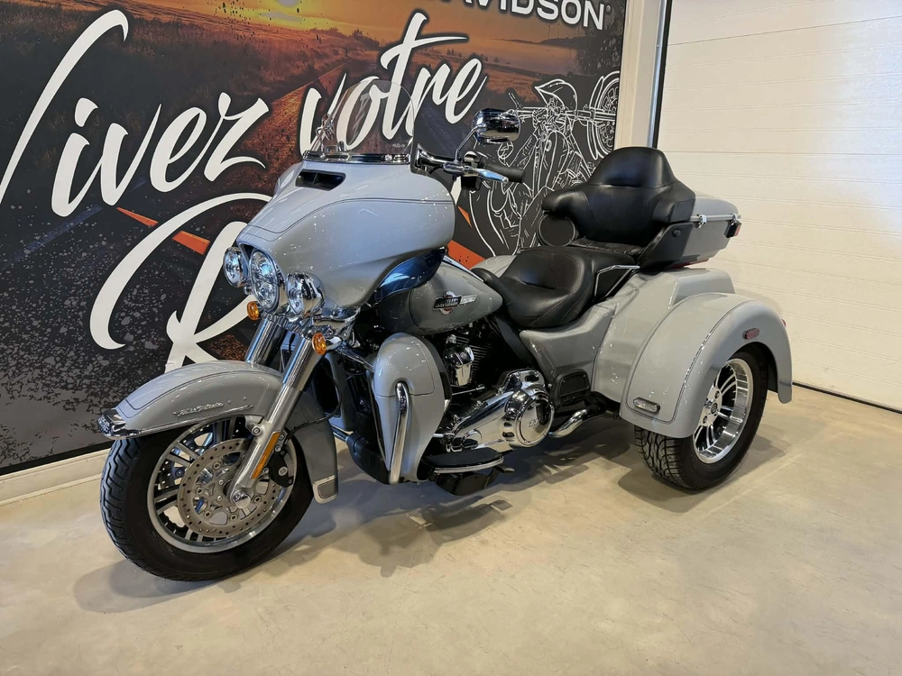 Harley-davidson Trike Tri Glide Ultra Flhtcutg 2024 alt