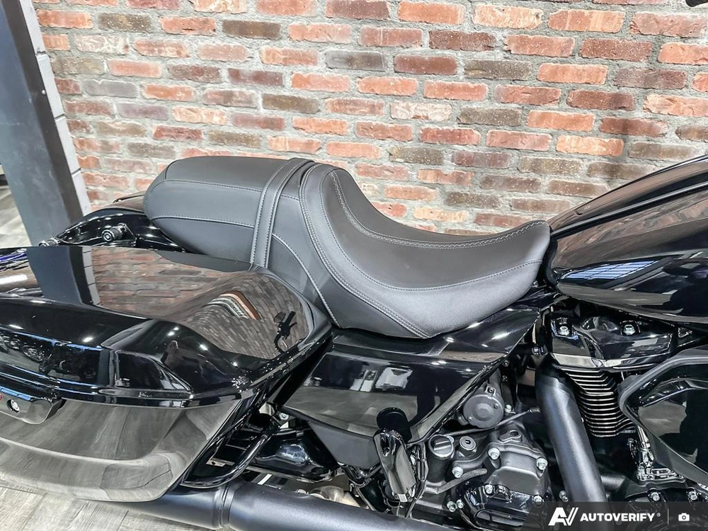 2026 Harley-davidson Road Glide alt