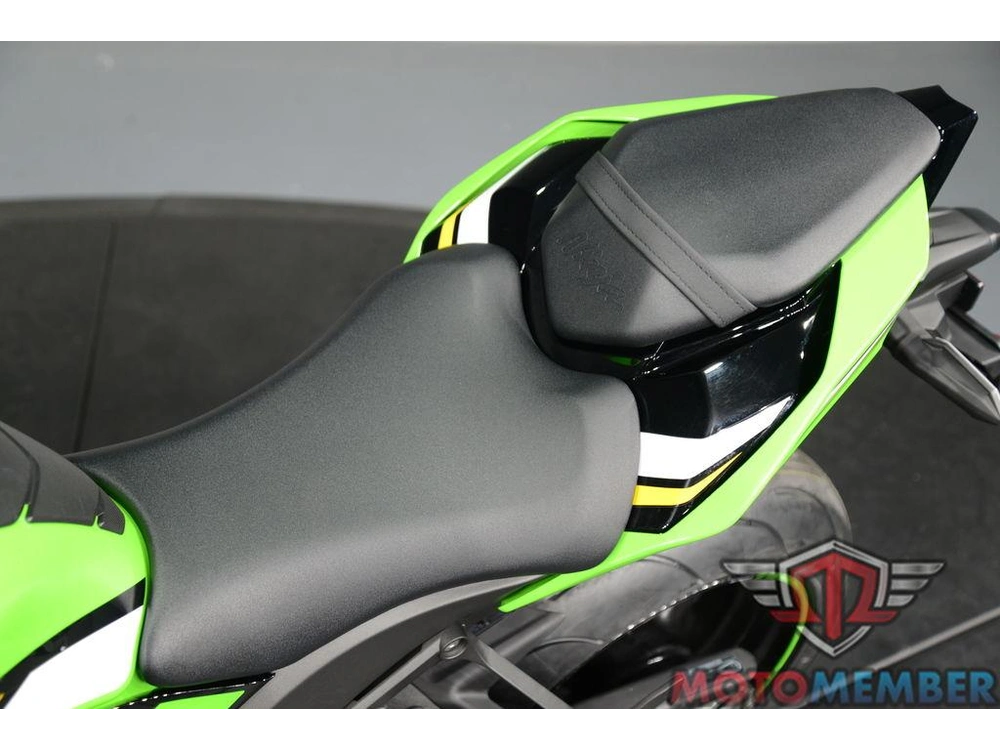 2025 Kawasaki Ninja® Zx™-10r Krt Edition Abs alt