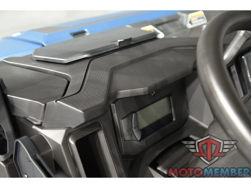 2026 Can-am Defender Max Xt Hd11 With 10.25 In. Infotainment alt