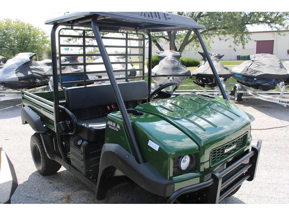 2025 Kawasaki Mule™ 4000 alt