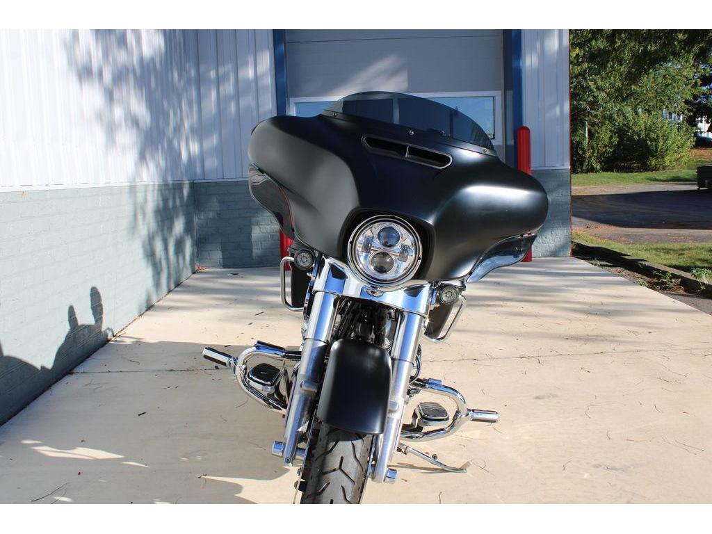 2022 Harley-Davidson Street Glide Special for Sale