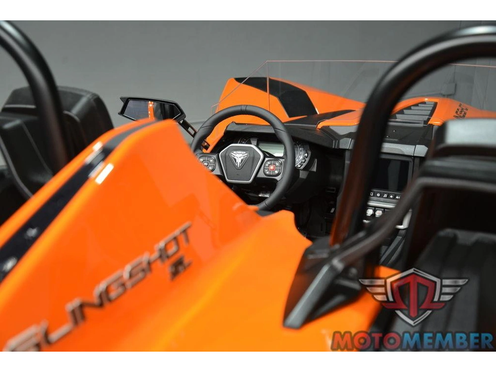2024 Slingshot Slingshot® Sl Volt Orange alt