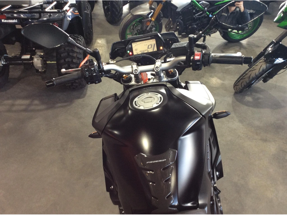 Yamaha Mt-10 Abs 2021 alt