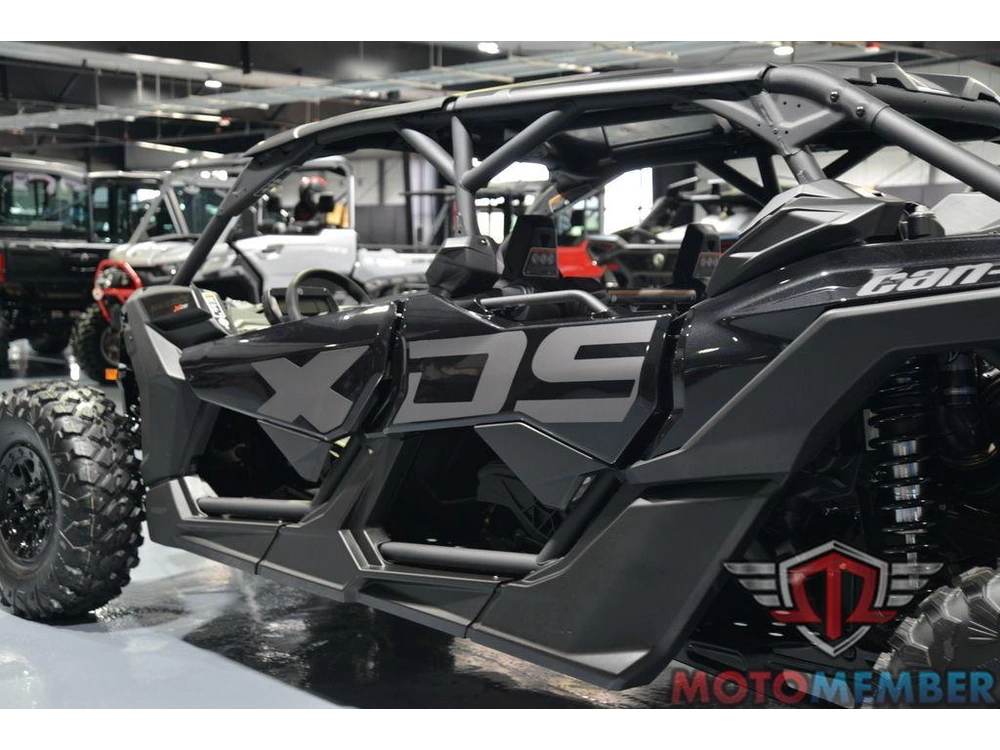 2025 Can-am Maverick X3 Max X Ds Turbo Rr With Smart-shox Triple Black alt