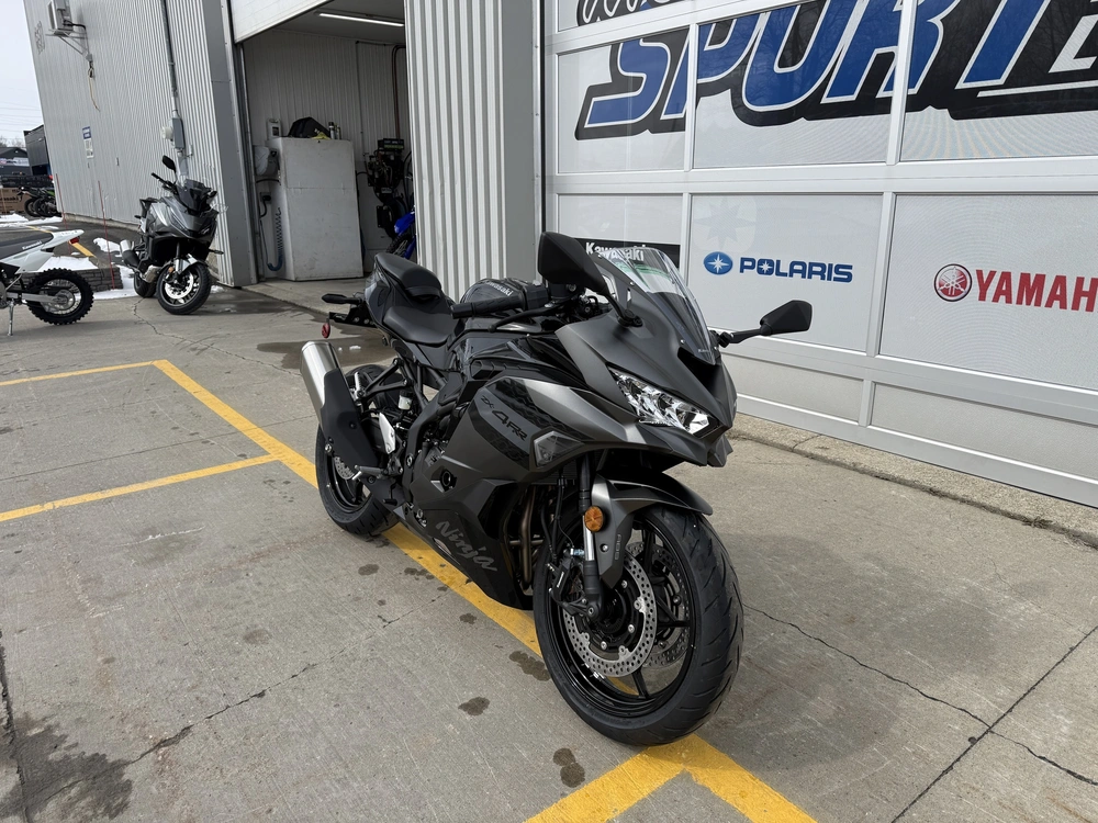 Kawasaki Ninja Zx-4rr 2026 alt