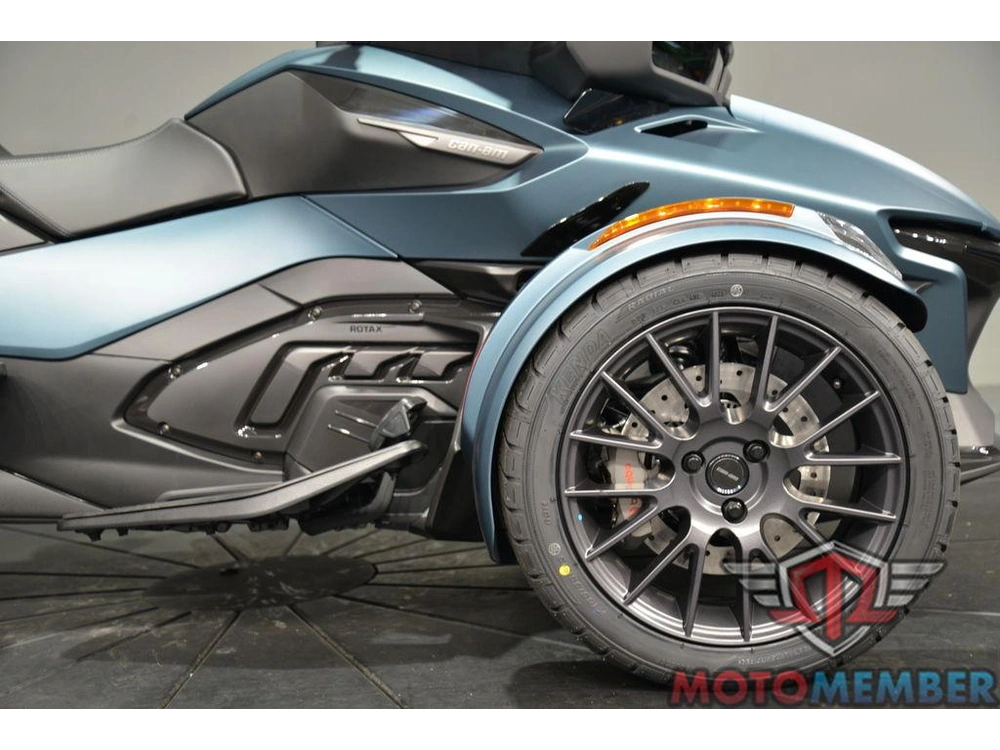 2026 Can-am Spyder Rt alt