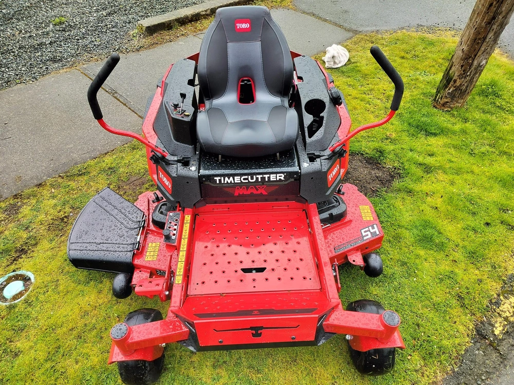 2026 Toro 77504 54" Residential Zero-turn alt