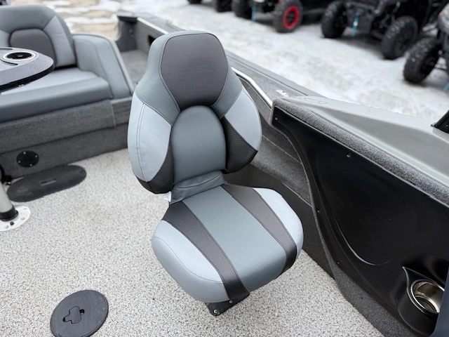 2025 Mirrocraft Holiday 1768 alt