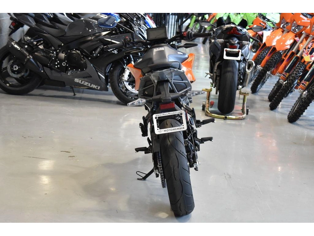 2024 Ktm 250 Duke alt